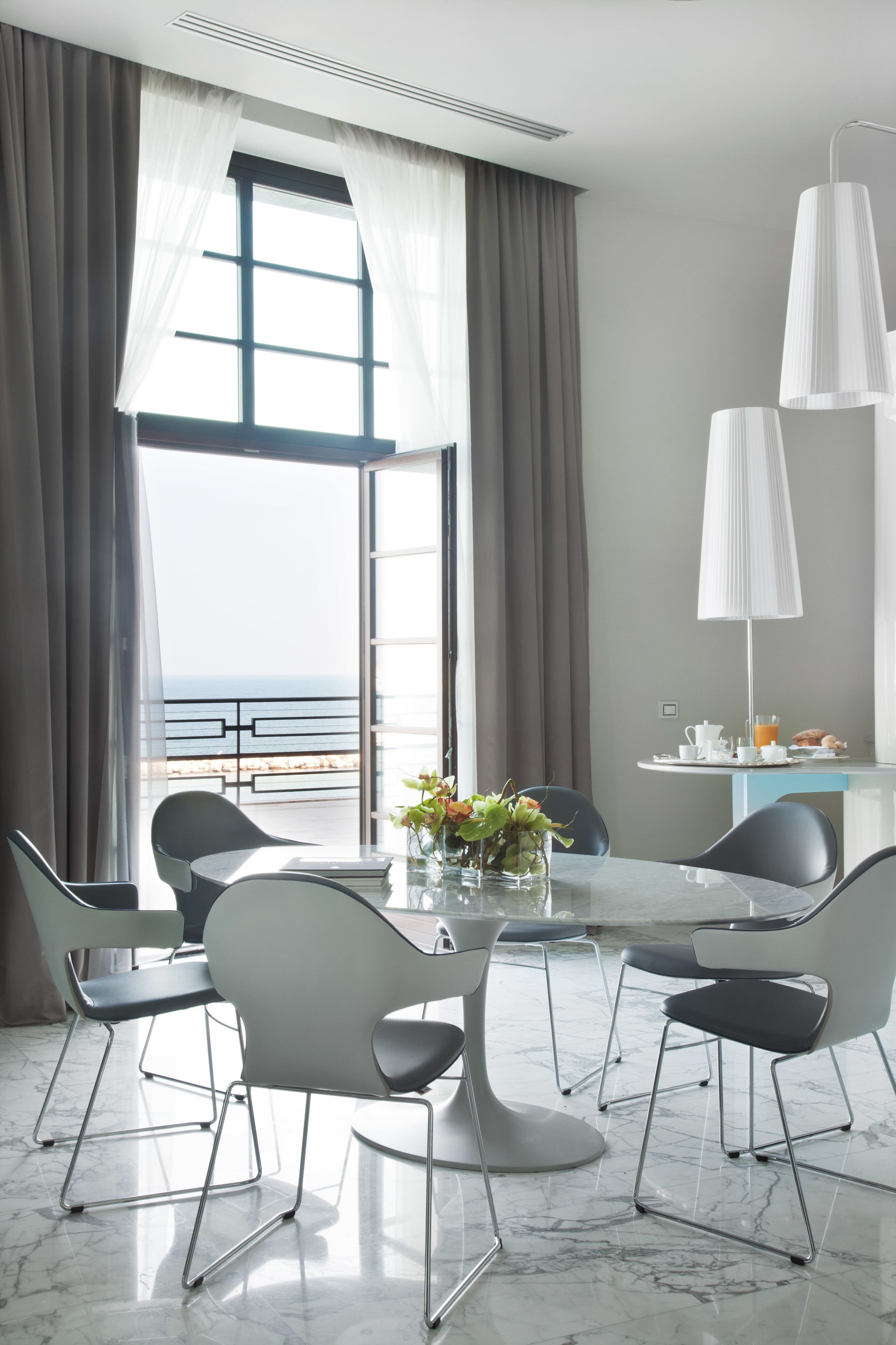 presidential suite, jetted tub, sea view | living area | lcd tv