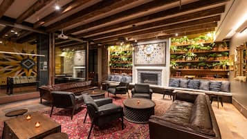 2 bares o lounges, bar en la azotea