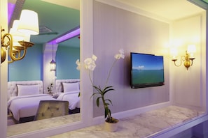 Room amenity