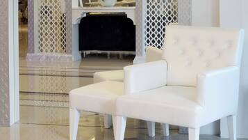 Khu tiếp khách ở sảnh