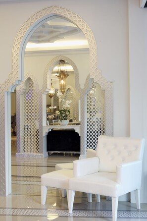 Lobby sitting area - The Verandah (Krabi)