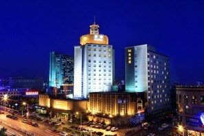 Unclassified image, 5 of 60, button - Yucheng Hotel (Suzhou)