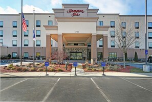 Exterior - Hampton Inn Beloit (Beloit)