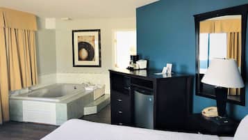 Upgraded, Honeymoon Single Room, 1 King Bed, Non Smoking