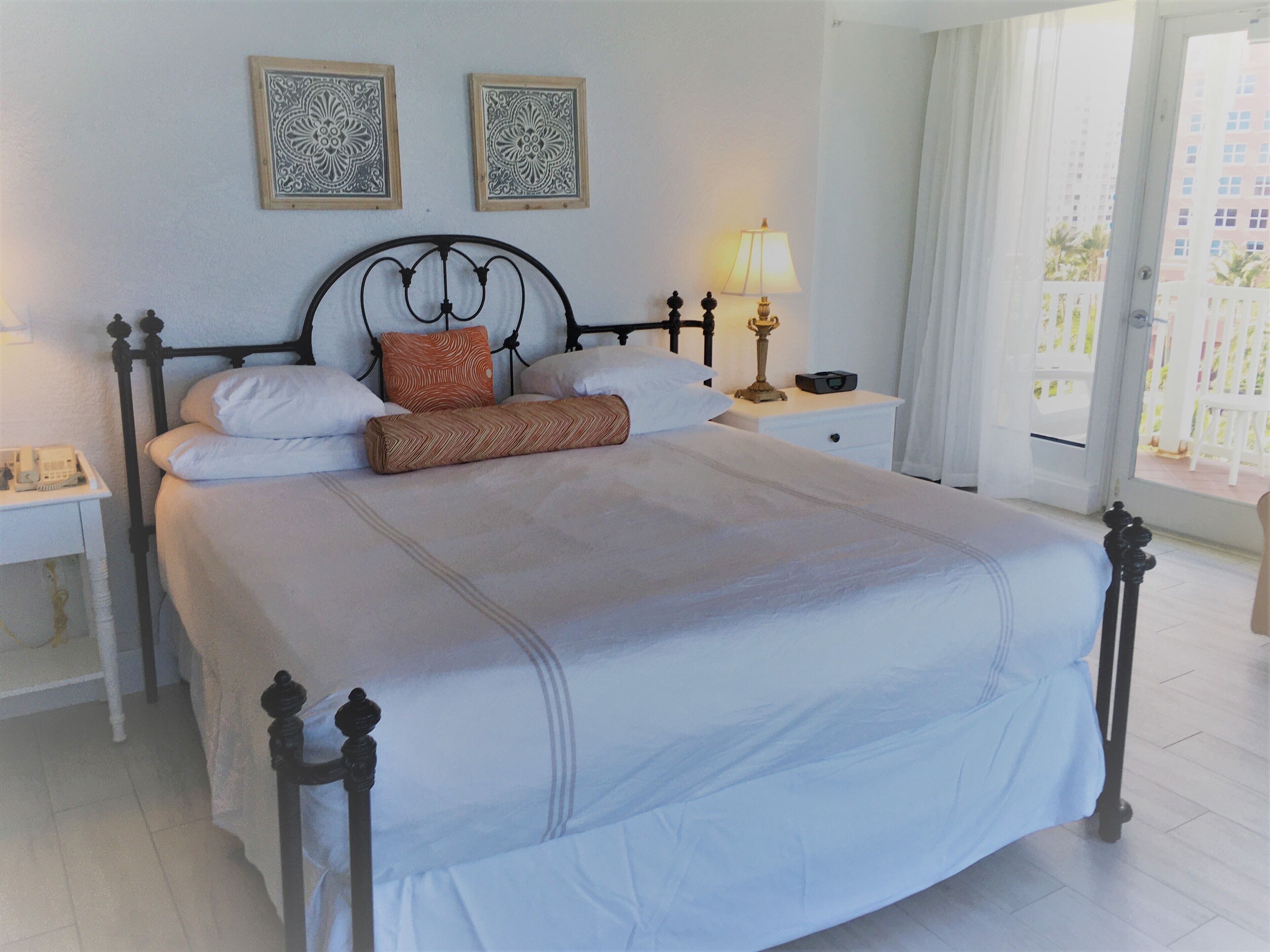 deluxe room, 1 king bed with sofa bed, ocean view (room 504) | premium bedding, pillow-top beds, in-room safe, desk