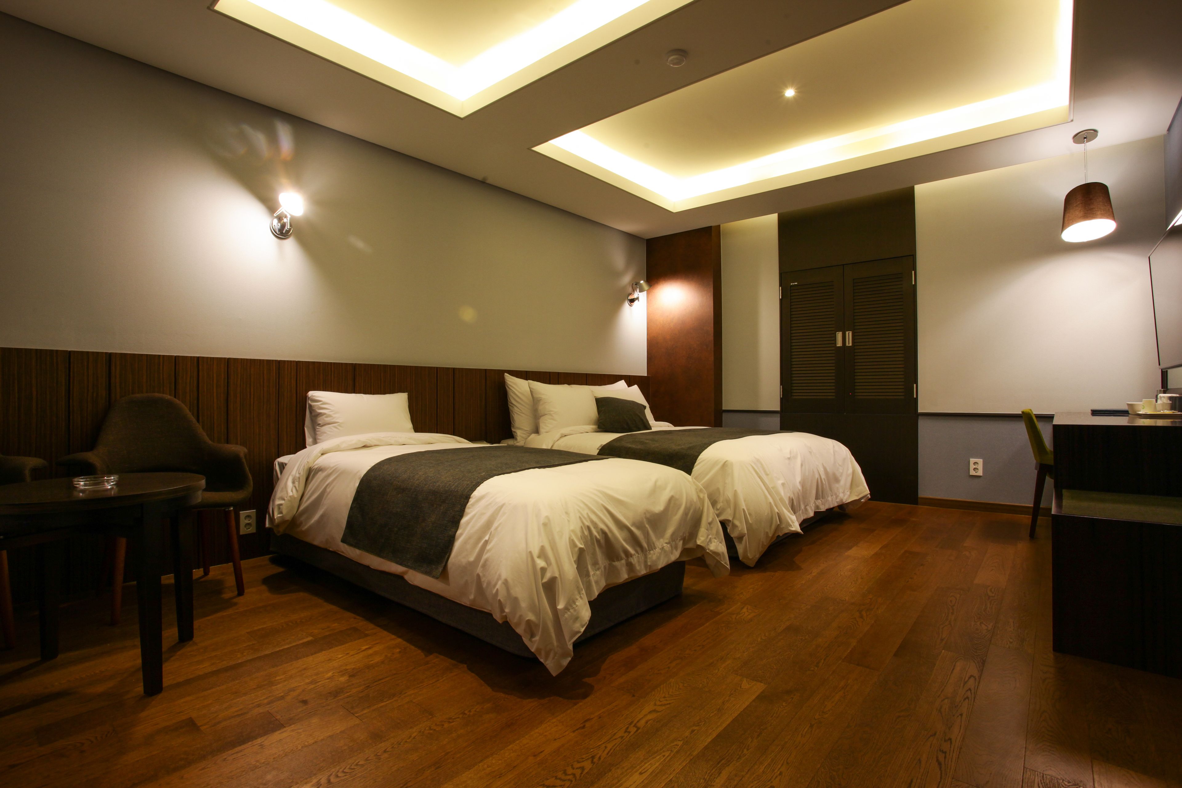 Photo - Karak Tourist Hotel