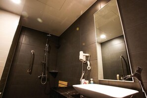 Deluxe Double Room | Bathroom - Karak Tourist Hotel (Seoul)