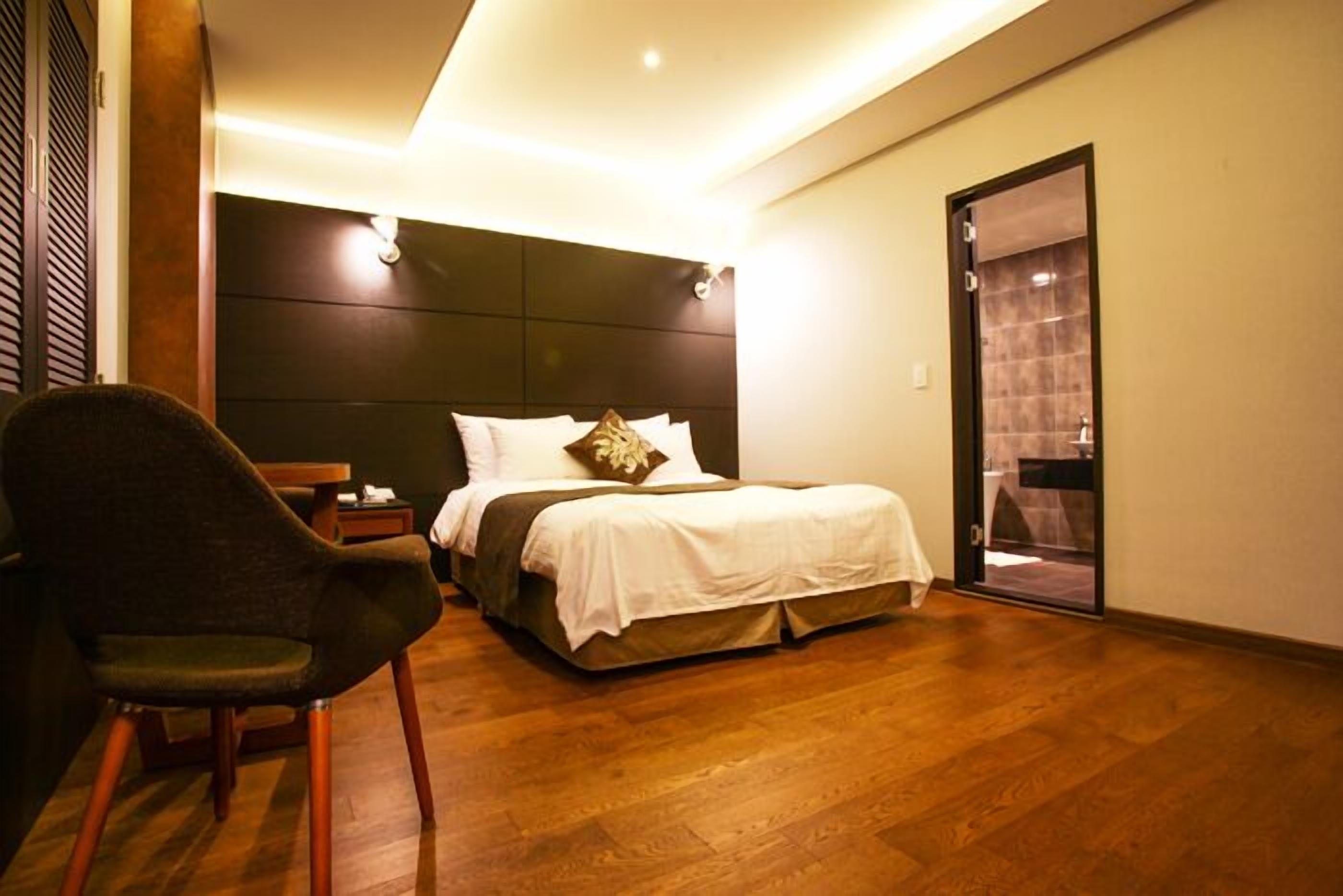 Photo - Karak Tourist Hotel