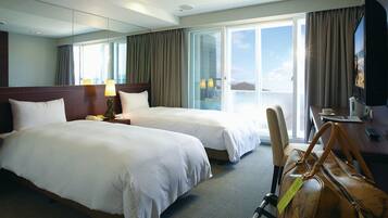 Standard Twin Room | Down comforters, in-room safe, blackout drapes, iron/ironing board