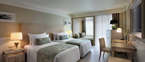 Free minibar items, in-room safe, individually furnished, desk