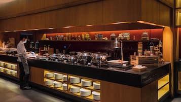 Daily buffet breakfast (THB 680 per person)