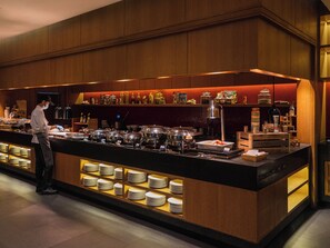 Daily buffet breakfast (THB 680 per person)