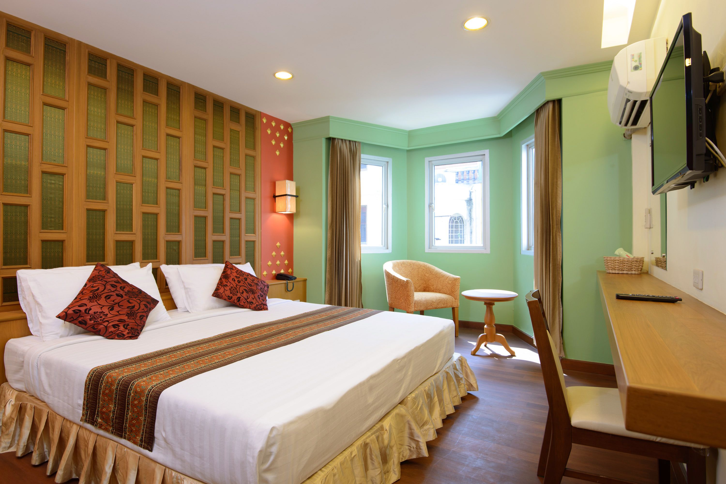 Golden House Bangkok in Bangkok Find Hotel Reviews, Rooms, and Prices