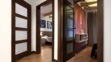 Deluxe Suite, 2 Bedrooms | Free WiFi