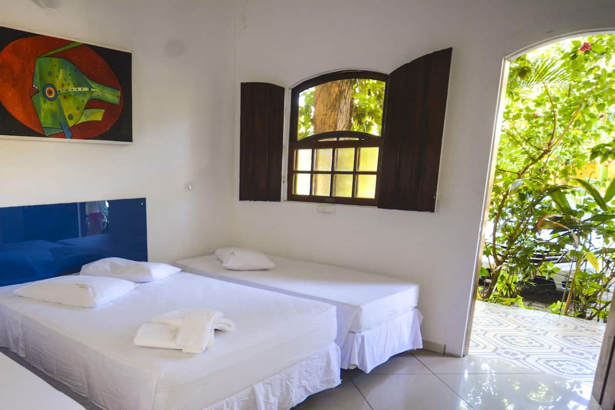 Standard Quadruple Room | Minibar