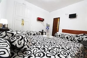 Betten mit Memory-Foam-Matratzen, kostenloses WLAN