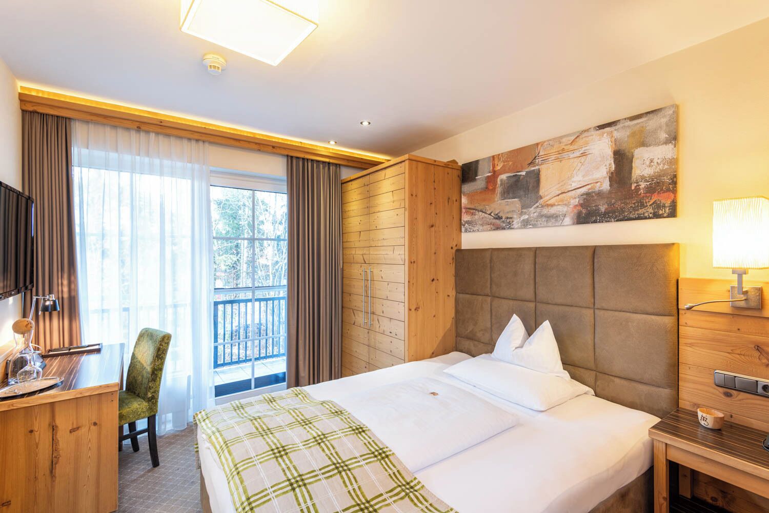 Habitació individual Comfort, bany privat | Roba de llit d'alta qualitat, cobrellits i minibar 