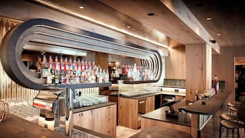 Bar (in der Unterkunft)