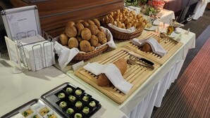 每日供应外卖早餐（需付费）