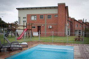 Udendørs pool