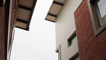 EntrĂ©e de lâhĂ©bergement