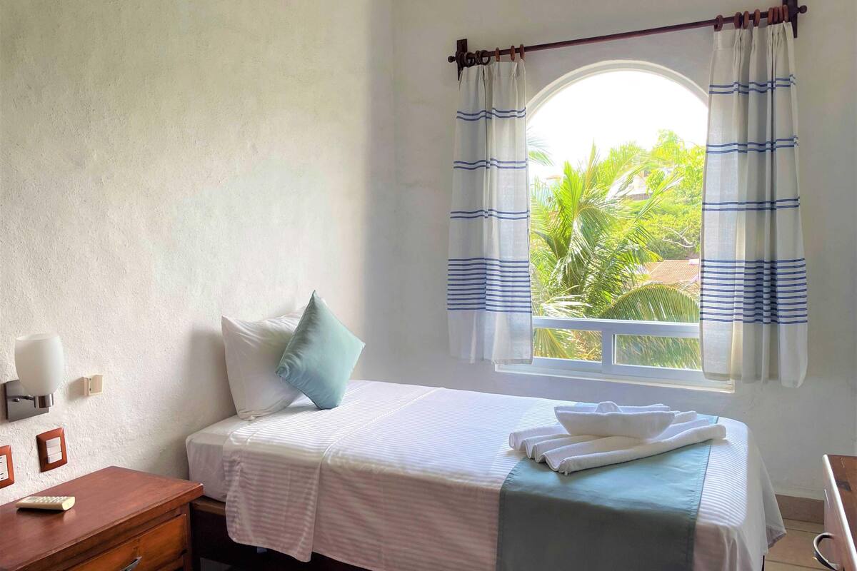 In-room safe, iron/ironing board, free WiFi, bed sheets