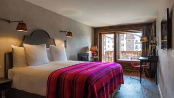 Ropa de cama de alta calidad, cubrecamas y colchones con pillow-top