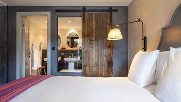 Chambre Double, balcon ( ĂlĂ©gance)