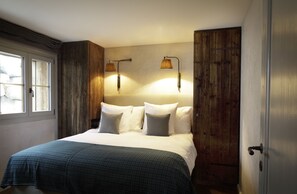 Premium bedding, down duvets, pillow-top beds, minibar - La Cordée des Alpes (Bagnes)