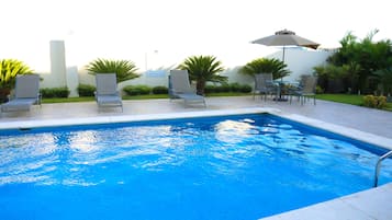 Alberca al aire libre