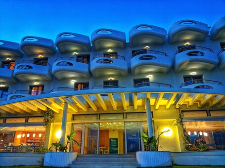 Front of property - evening/night