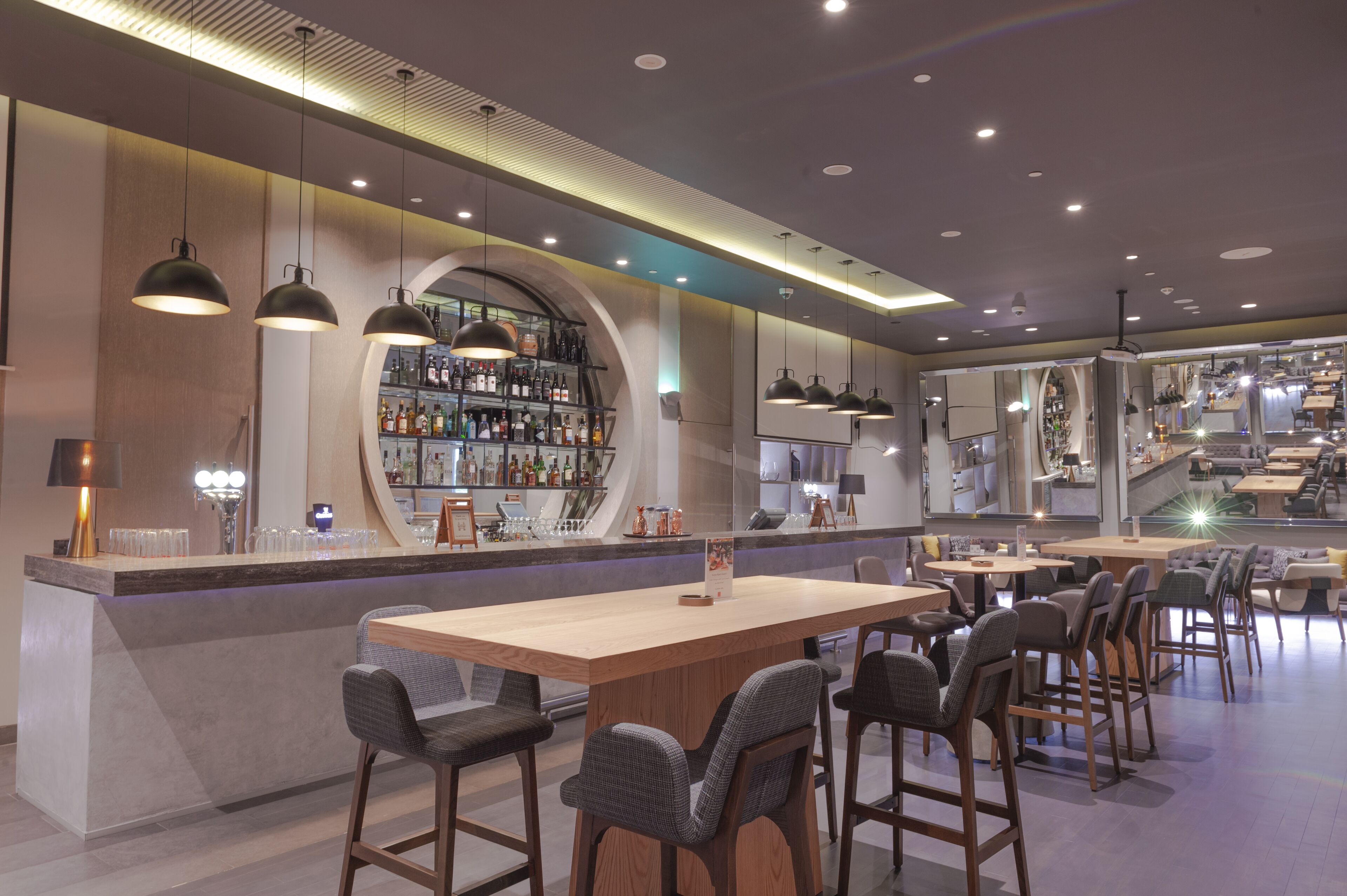 Photo - Centro Capital Centre by Rotana Hotel