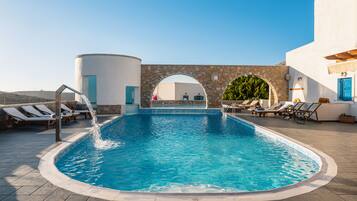 Seasonal outdoor pool, open 9:00 AM to 8:00 PM, sun loungers