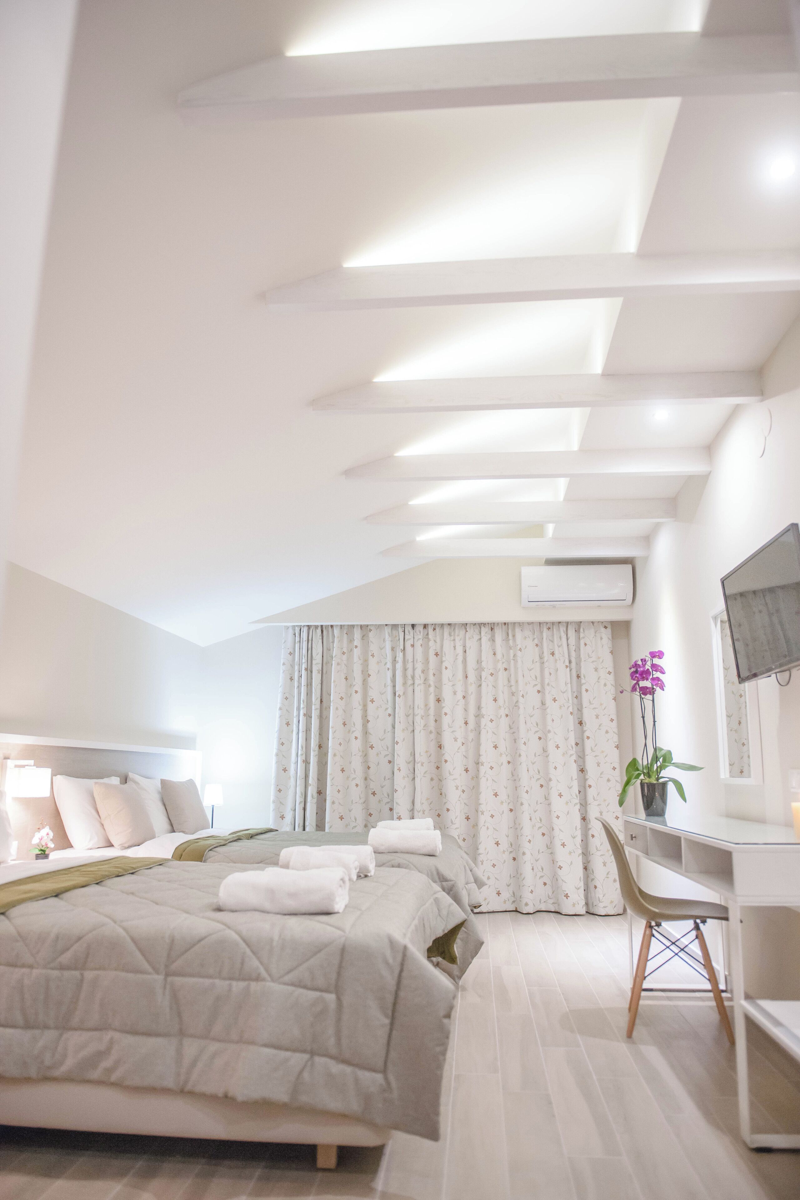 Superior-Vierbettzimmer | Bettwäsche aus ägyptischer Baumwolle, Pillowtop-Betten, Zimmersafe