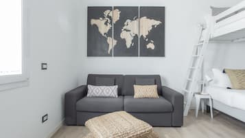 Family Room, Shared Bathroom | Individually decorated, individually furnished, free WiFi, bed sheets