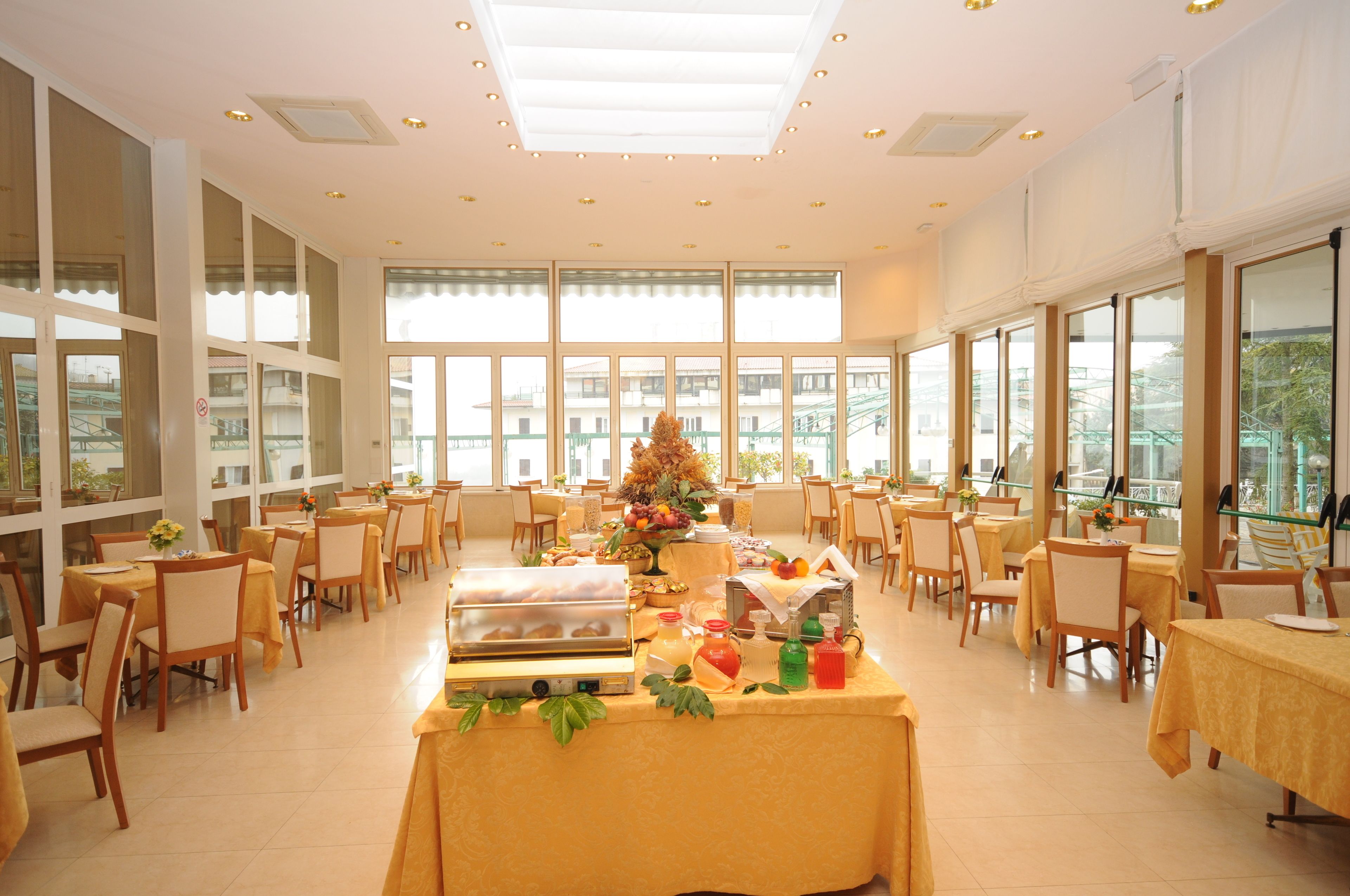 breakfast, lunch, dinner served; garden views