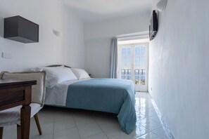 Matrimoniale  Basic, vista mare | Premium bedding, down comforters, in-room safe, desk - Albergo La Prora (Capri)