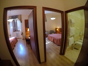 طراز فريد لكل وحدة وأسرّة أطفال/رضّع (مجانًا) وأسرّة قابلة للطي