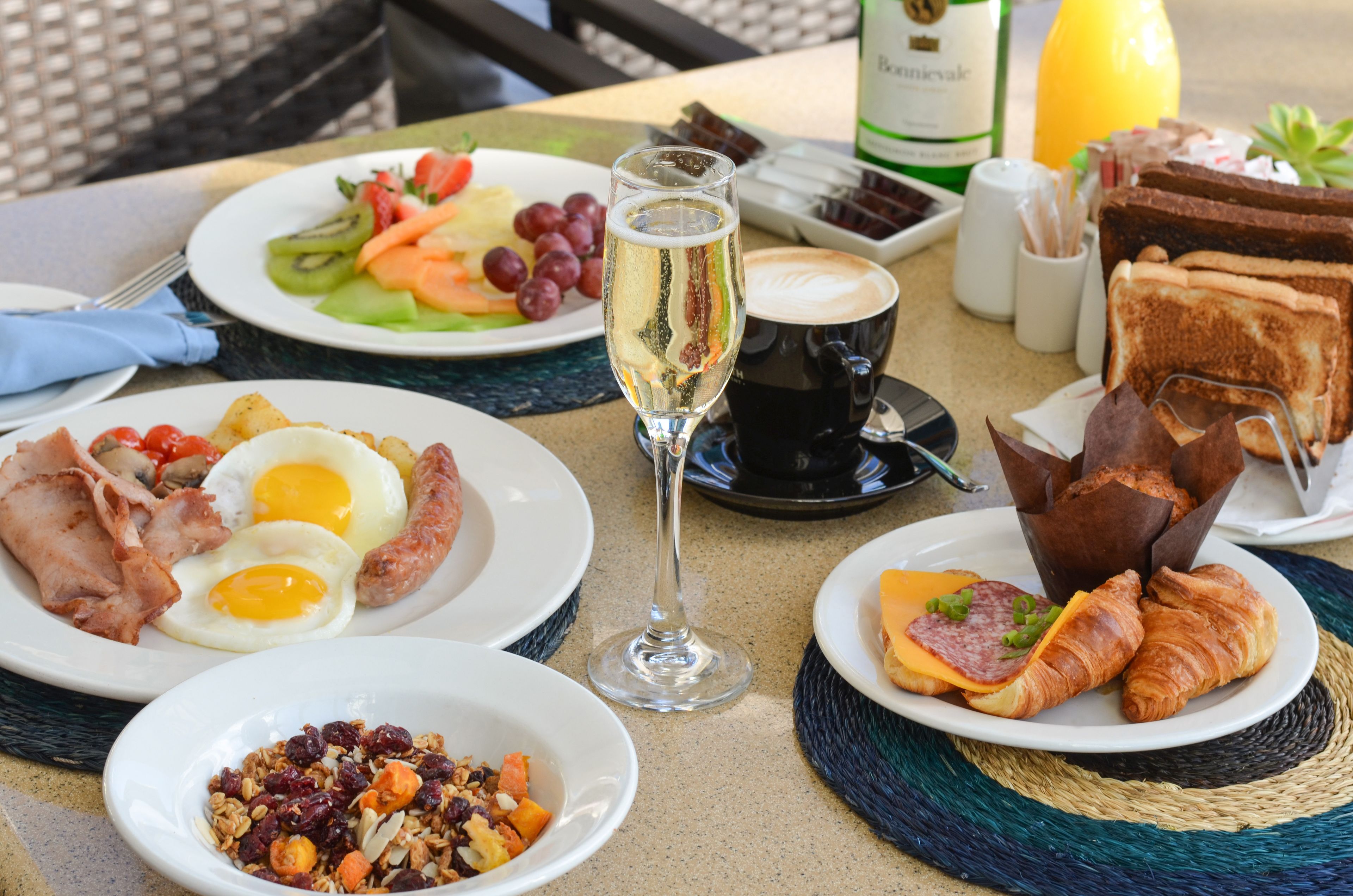 Free buffet breakfast