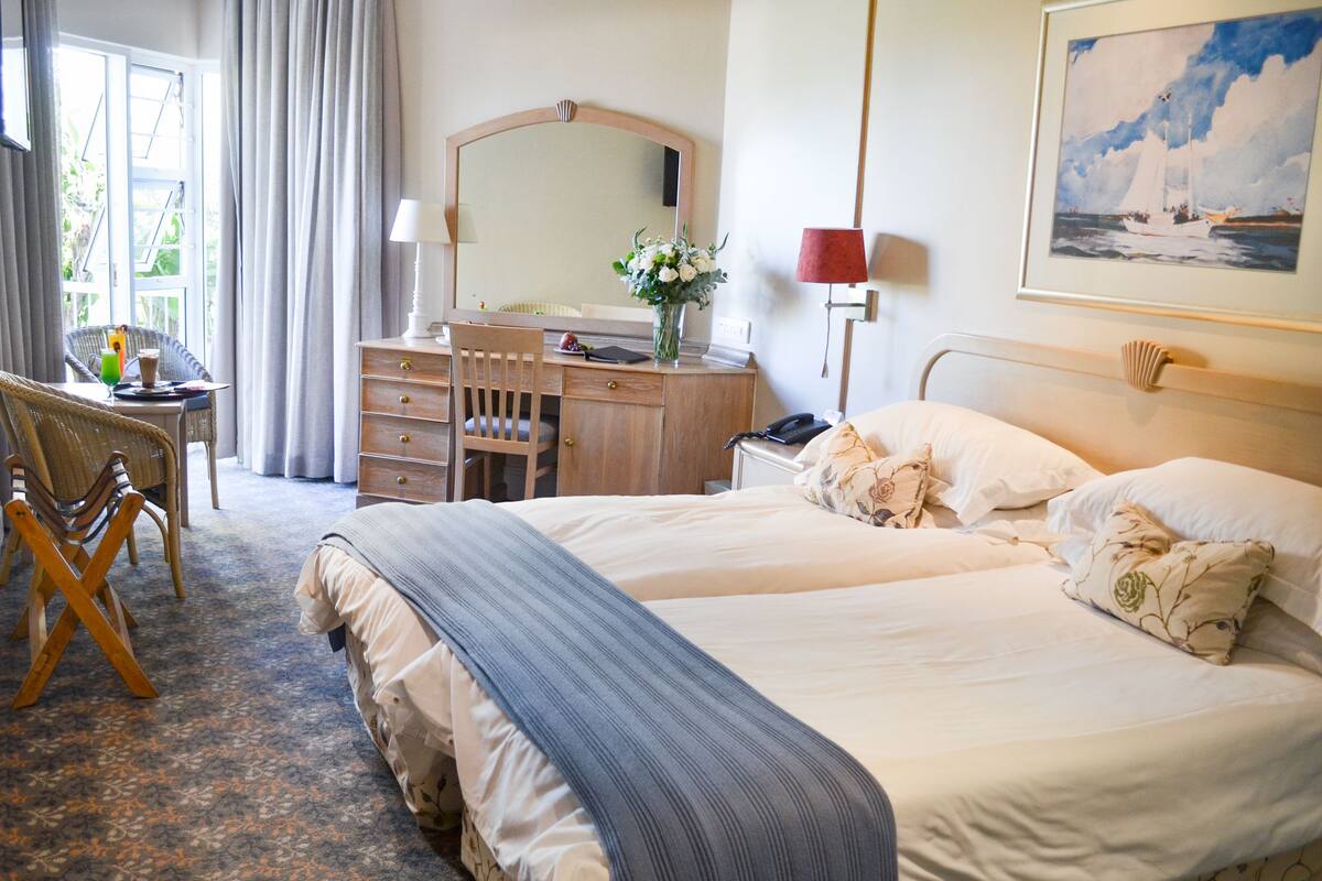 Side Sea-Facing Twin | Premium bedding, Select Comfort beds, in-room safe, desk