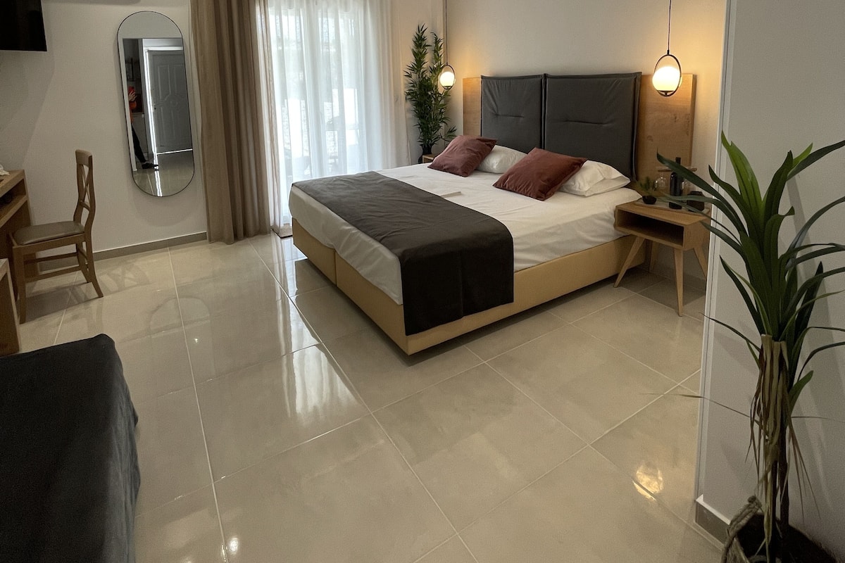 1 bedroom, individually furnished, iron/ironing board, bed sheets