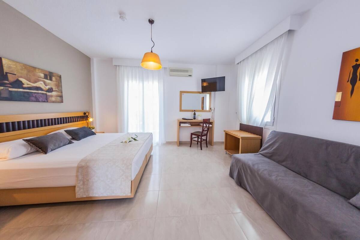 1 bedroom, individually furnished, iron/ironing board, bed sheets