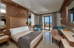 家庭客房 | 高級寢具、羽絨被、迷你吧、房內夾萬