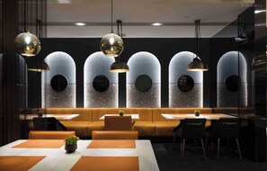 Breakfast, lunch, dinner served; Chinese cuisine 