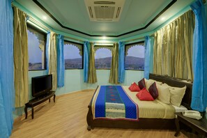 Ropa de cama de alta calidad y minibar 