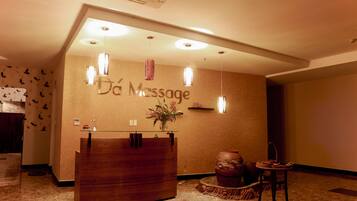 Sauna, bagno turco, trattamenti per il corpo, body wrap, scrub corpo