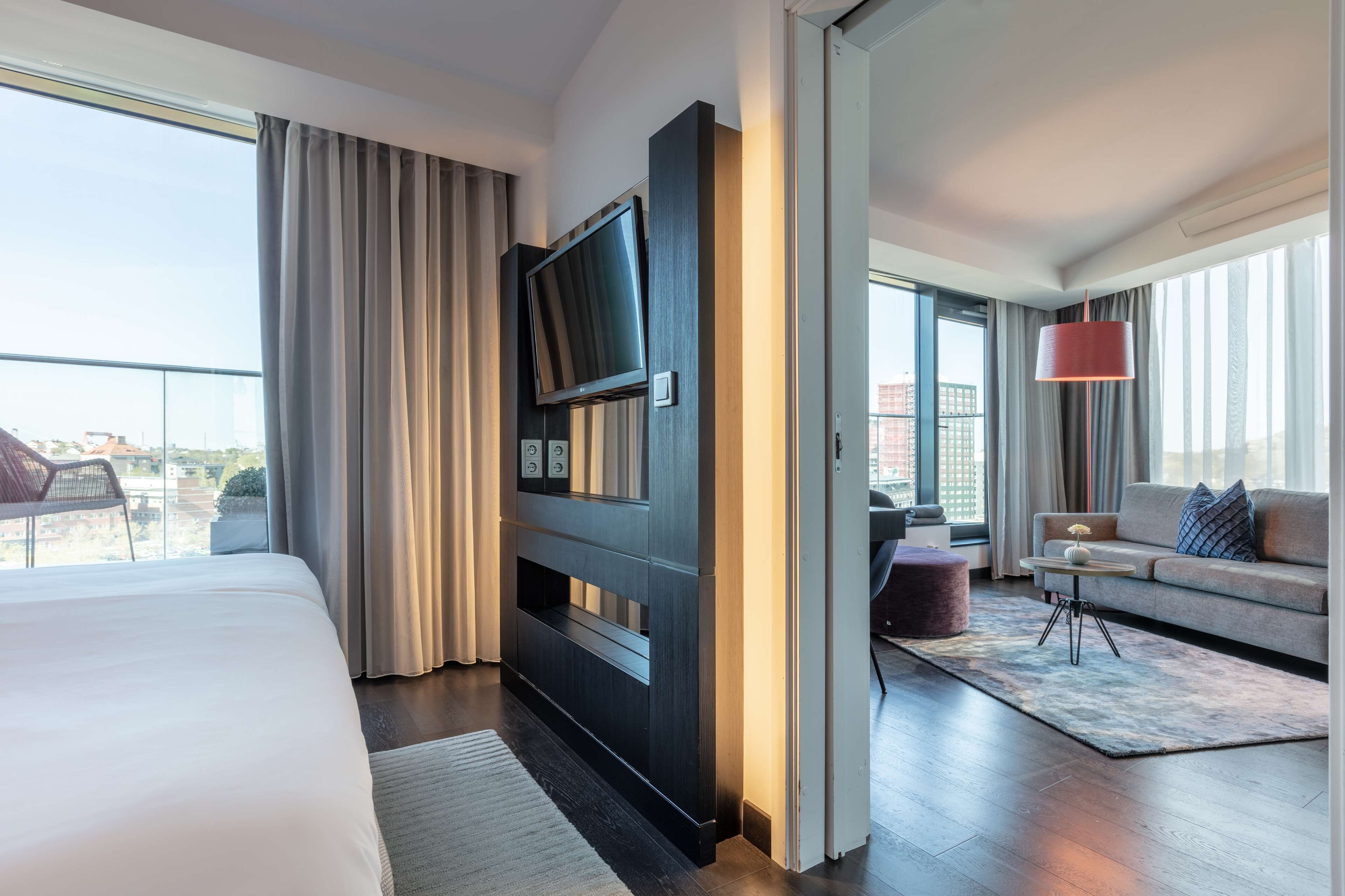 Photo - Radisson Blu Riverside Hotel