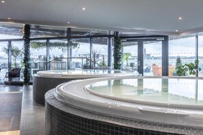 2 indoor pools - Radisson Blu Riverside Hotel, Gothenburg (Gothenburg)