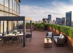 Suíte, terraço | Vista para a cidade