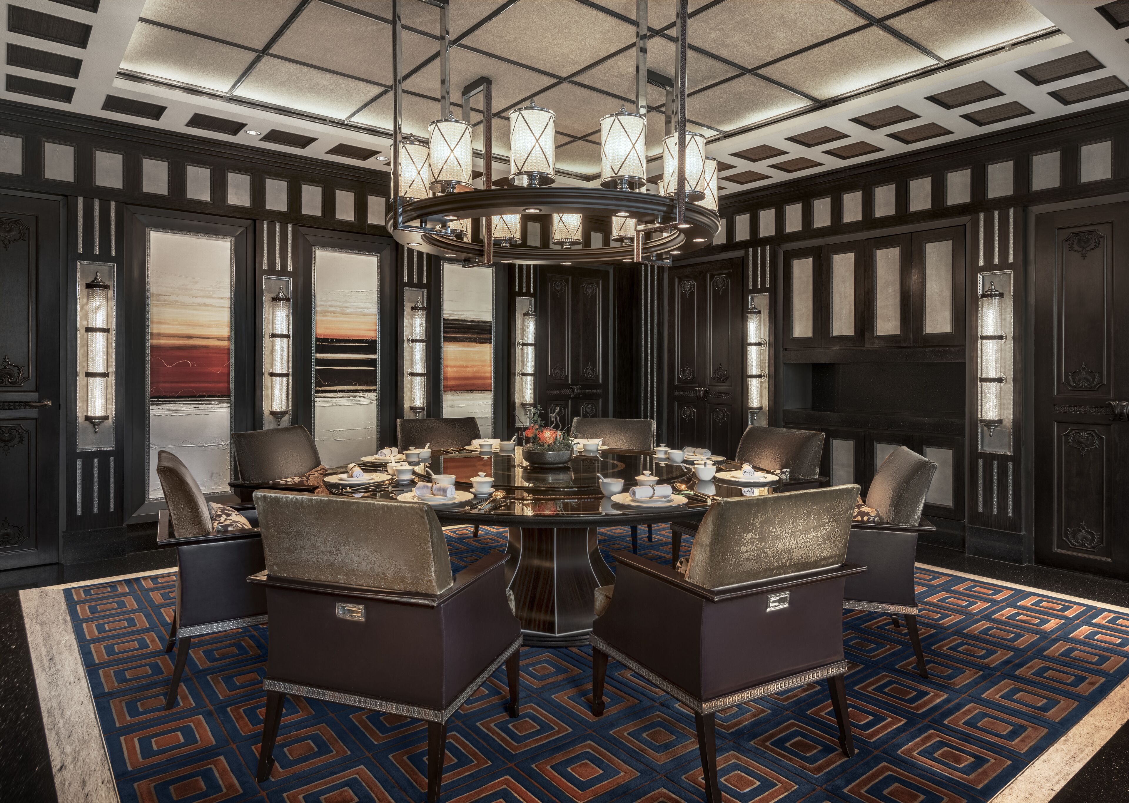 3 restaurants, breakfast, lunch, dinner served; chinese cuisine